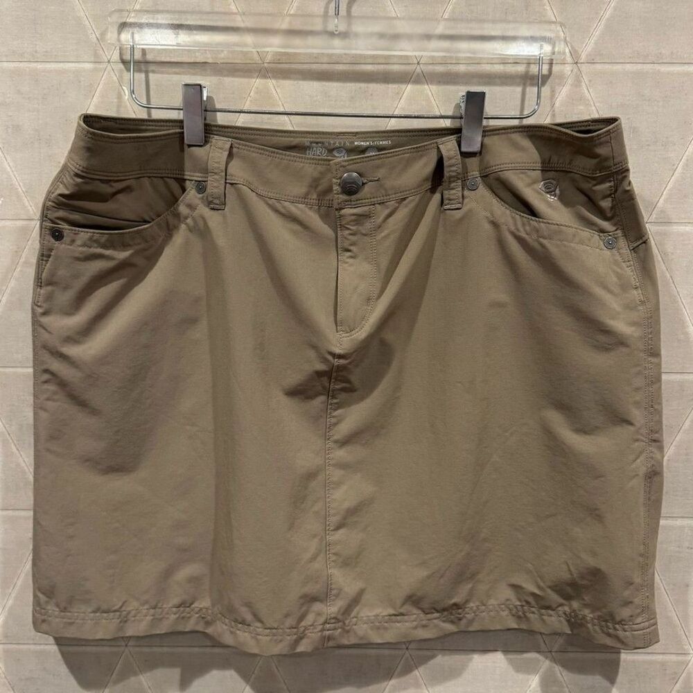 Mountain Hardwear Womens Skirt Size 14 Tan Khaki